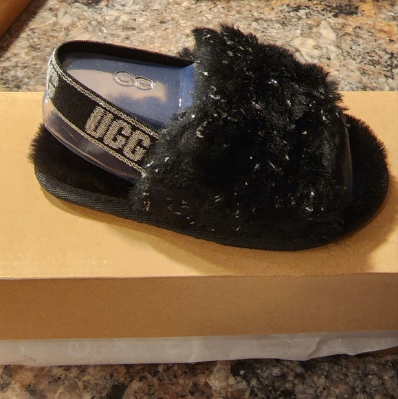 Infant Ugg T Fluff Sandals, Size 8 Toddler - Picture 6 of 7